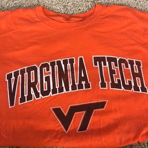 Woman’s Virginia Tech T-shirt (M)